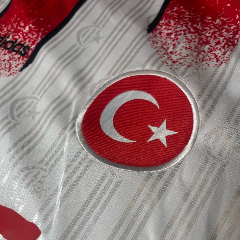 CAMISETA YUNG BEEF TURQUÍA