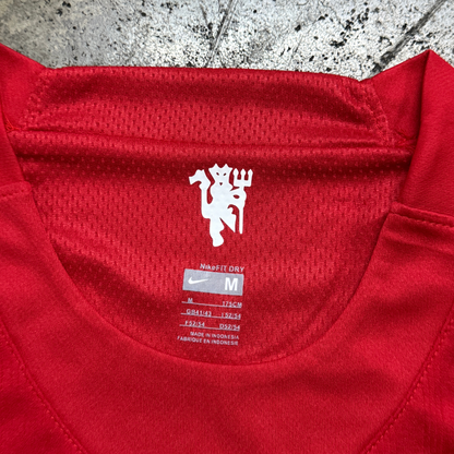 MANCHESTER RED BOXY FIT